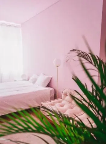 Lazy - Pinkish - Breakfast Included Apartamento Porto