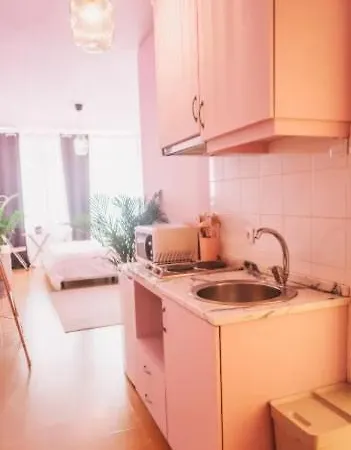 Lazy - Pinkish - Breakfast Included Porto
