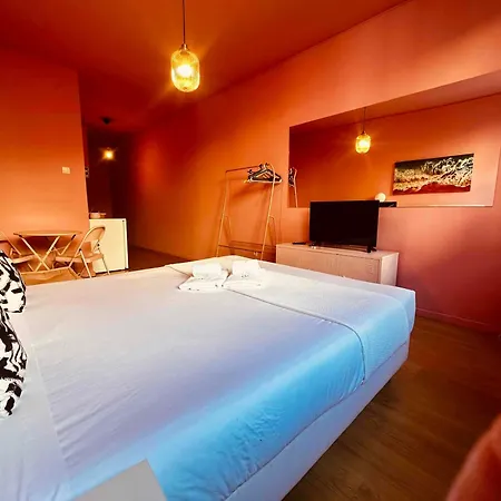 Apartment Lazy - Pinkish - Breakfast Included Porto
