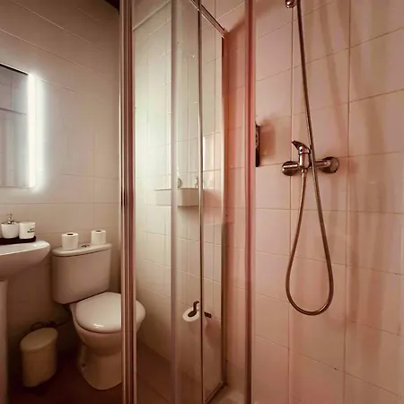 Apartment Lazy - Pinkish - Breakfast Included Porto